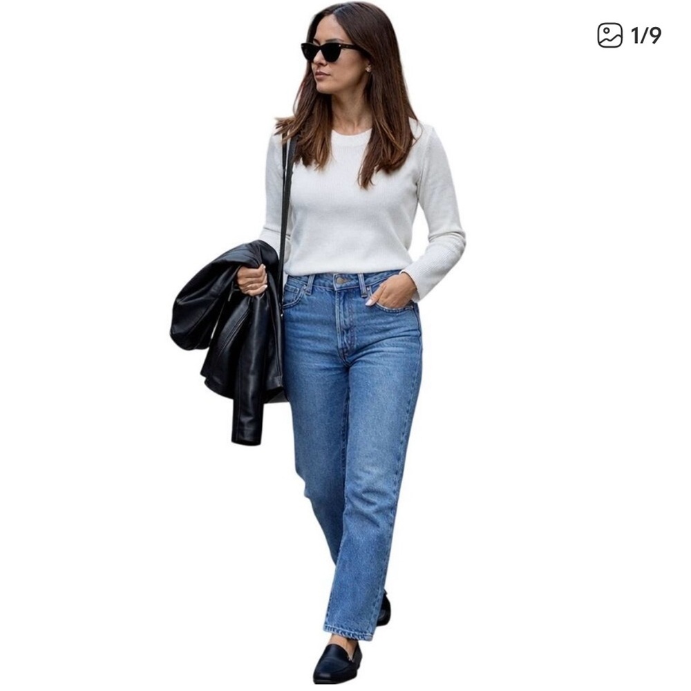 FOREVER 21 Premium Curved Straight Jeans Medium Light Wash NWT Size 31.